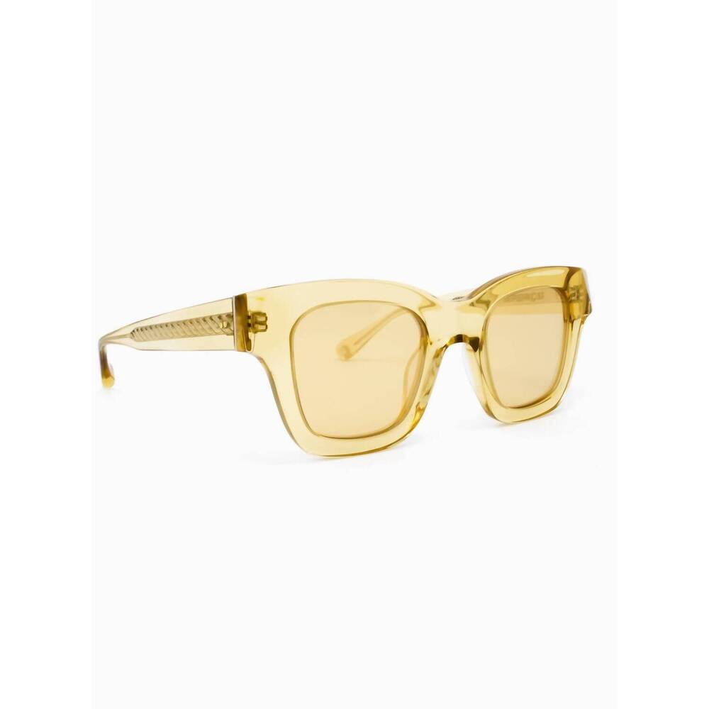 NEW APERÇU EYEWEAR women's le carré sunglasses in d'or